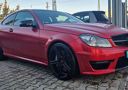 Mercedes-Benz C 63 AMG Deutsches Auto