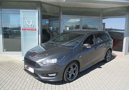 Ford Focus Turnier ST-Line"Navigation"