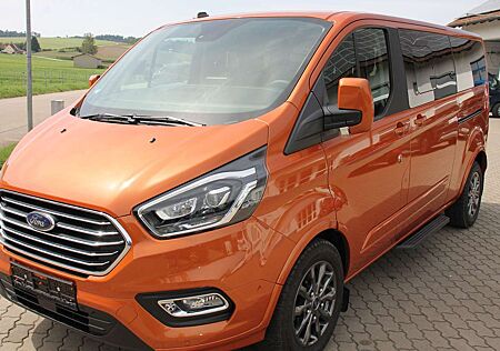 Ford Tourneo Custom Titanium X 320 L2 8-Sitzer