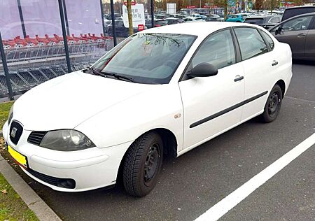 Seat Cordoba 1.4 16V Reference (Ibiza in lang)