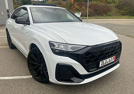 Audi Q8 S-LINE DIESEL/HYBRID 286PS VOLLAUSSTATTUNG