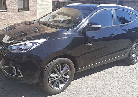 Hyundai ix35 1.6 2WD blue Trend