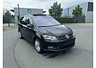 VW Sharan Volkswagen Highline DSG LEDER NAVI PANORMA XENON TOP 170PS