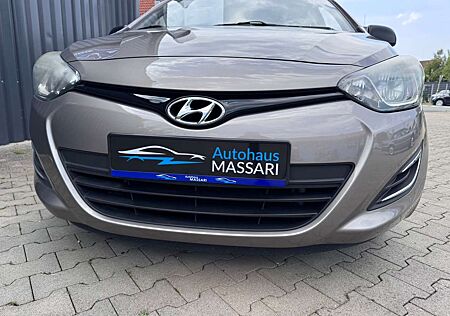 Hyundai i20 1.2 Fifa World Cup Edition Allwetter, Klima,TÜV