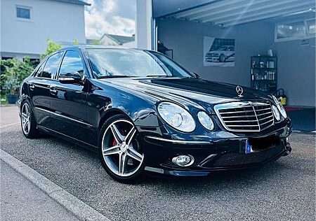 Mercedes-Benz E 350 AMG Paket ab Werk