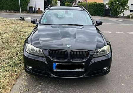 BMW 318i 318 NEU Bremsscheibe und Bremsbeläge