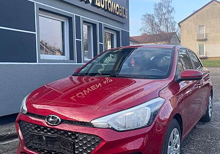 Hyundai i20 Pure "I.Hand - Klima - Unfall"