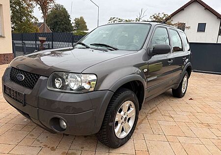 Ford Maverick 2.3 4x4+Leder+SSD+AHK+Klima