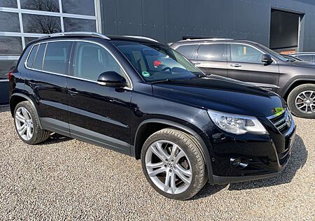 VW Tiguan Volkswagen Sport Style Allrad 4x4 DSG