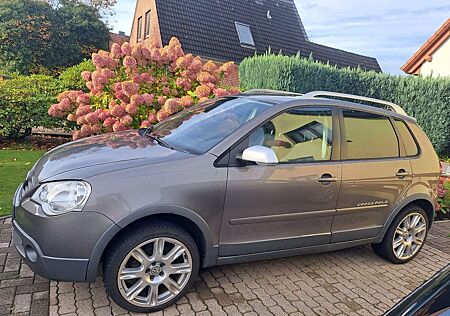 VW Polo Cross Volkswagen Polo IV 5-Türer 1.6 CrossPolo