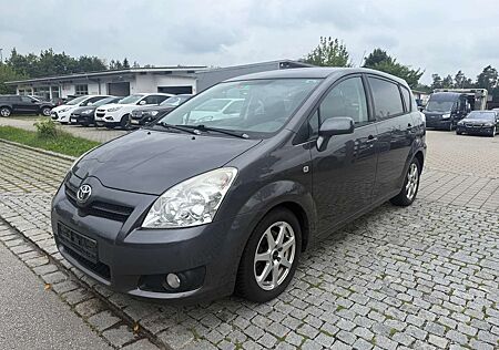Toyota Corolla Verso 2.2 D-4D Sol - 7 Sitzer - AHK - TÜV 05.2026. -