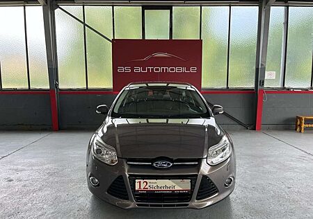 Ford Focus Lim. Titanium*Bixenon*Klimaautomatik*