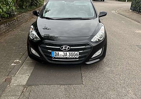 Hyundai i30 blue Kombi 1.4 Trend
