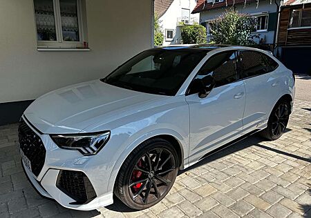 Audi RS Q3 2.5 TFSI Sportback quattro S tronic Vmax 280