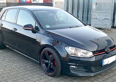 VW Golf Volkswagen 2.0 BlueTDI DSG Cup