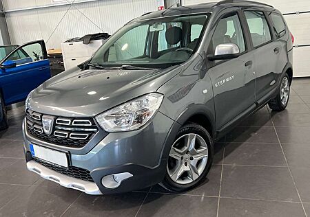 Dacia Lodgy 1.2 Stepway **Navi*Kamera*AHK*PDC*SHZ**