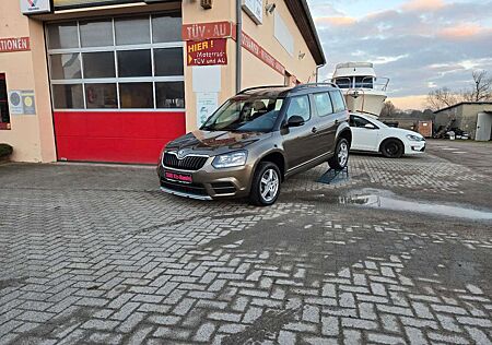 Skoda Yeti Active**82Tkm**S+W Räder**