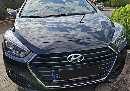 Hyundai i40 i40cw Diesel Kombi 1.7 CRDi Trend