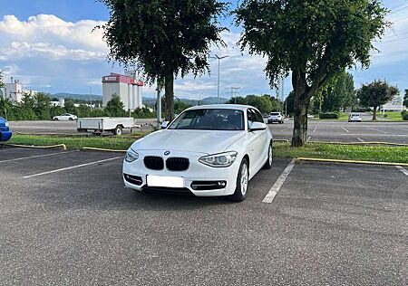 BMW 120d 120 XDRIVE Sport Line