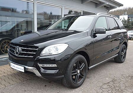 Mercedes-Benz ML 250 BlueTec*AUTOMATIK*NAVI*DISTR*KEYLESS*PDC*