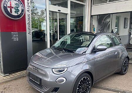 Fiat 500E La Prima