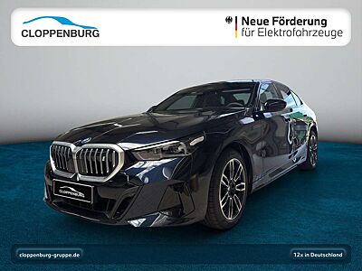 BMW i5 xDrive40 Limousine M-Paket AHK UPE: 87.750€