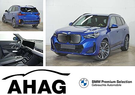 BMW iX1 xDrive30 M Sportpaket Head-Up AHK Sportsitze