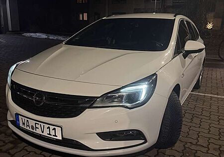 Opel Astra Tourer+