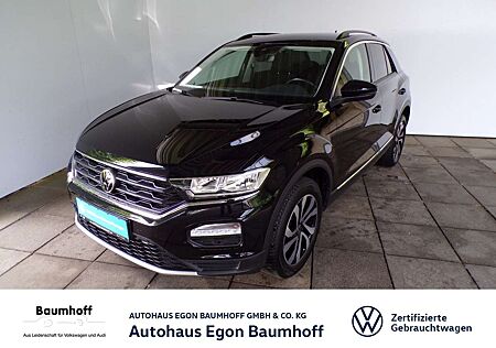 VW T-Roc Volkswagen 1.5 TSI DSG ACTIVE / AHK+NAVI+SITZHZG
