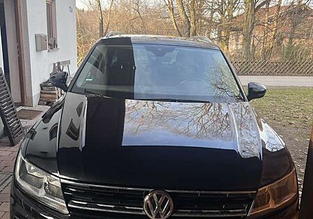 VW Tiguan Volkswagen 2.0 TDI 4Motion IQ DRIVE