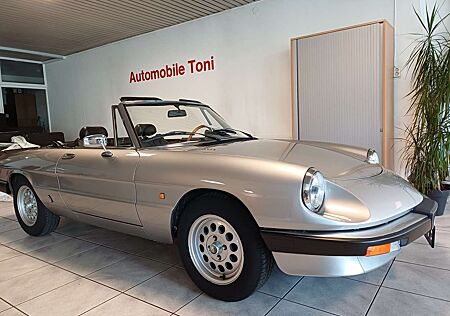 Alfa Romeo Spider 1.6