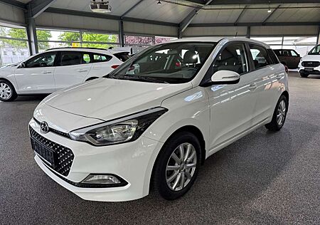 Hyundai i20 1.25i Classic Klima 5-türer Scheckheft