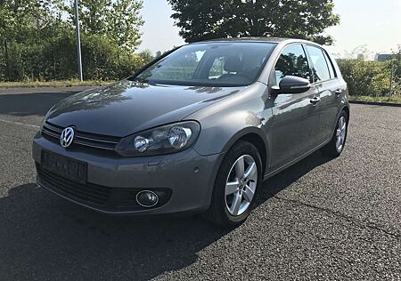 VW Golf Volkswagen VI 1,4TSI 160PS E5 KlimAut NAVI SH 2PDC ZKette ALU