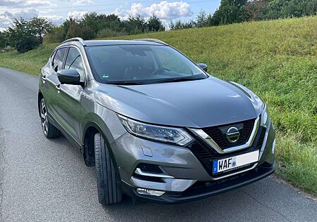 Nissan Qashqai 1.2 DIG-T Xtronic TEKNA+