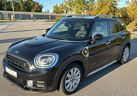 Mini One Countryman Countryman S All4 COUNTRYMAN Plug-In Hybrid S E All4 Aut.
