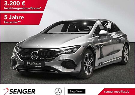 Mercedes-Benz EQE 300 Rückfahrkamera OLED-Display Ambiente AHK