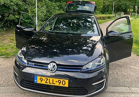 VW Golf Volkswagen 1.4 TSI BlueMotion Technology Edition