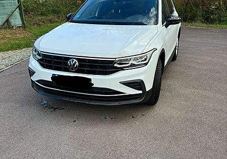 VW Tiguan Volkswagen 1.5 TSI OPF Move