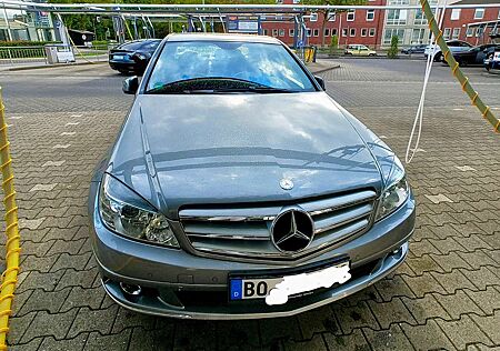 Mercedes-Benz C 200 C-Klasse+CGI+BlueEFFICIENCY