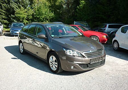 Peugeot 308 Active* AHK* Panorama* Navi*