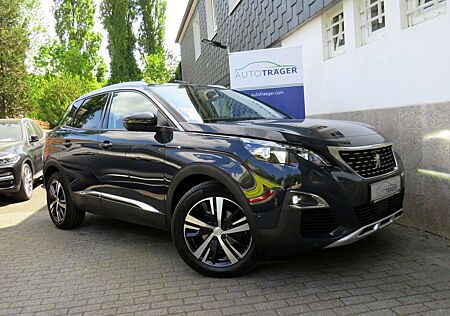 Peugeot 3008 Allure // Panorama/Virtual/Kameras/AHK/BLIS