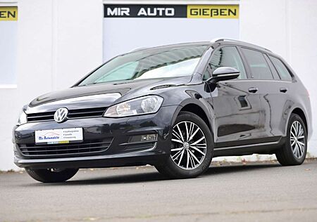 VW Golf Volkswagen VII 1.6 TDI DSG Variant Allstar NAVI PDC