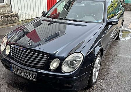Mercedes-Benz E 200 T Kompressor Automatik Classic