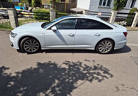 Audi A6 55 TFSI e quattro S tronic S line