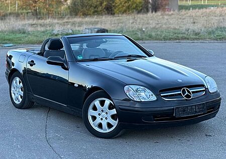 Mercedes-Benz SLK 230 Kompressor Automatik TÜV 10/2025