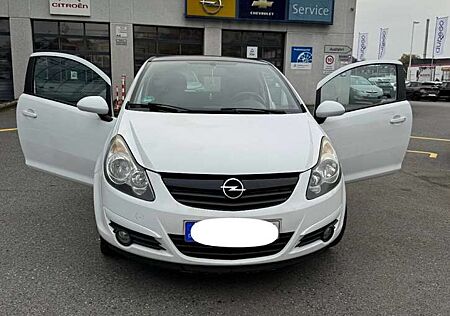 Opel Corsa D - sportlich, gepflegt, gutes Winterauto