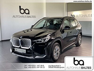 BMW iX1 iX1 xDrive30 LED/LCPlus/Kam/Park/Multi/2ZAAC/DAB