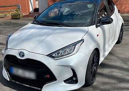 Toyota Yaris Hybrid 1.5 VVT-i GR SPORT