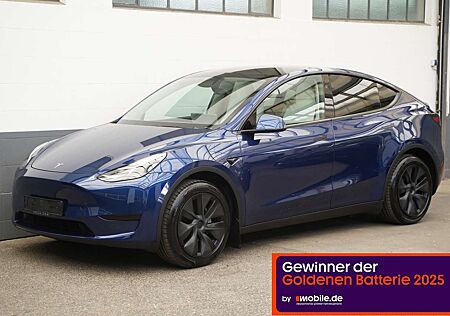 Tesla Model Y Long Range RWD *innen weiß*Matrix-LED*