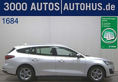 Ford Focus Turnier 1.5 EB Titanium Navi LED ACC RFK